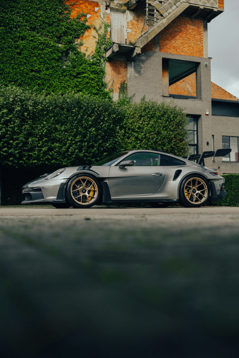carcleaniq porsche zijkant