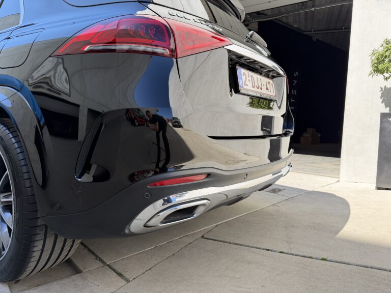 carcleaniq zwarte mercedes gle achterkant keramische coating